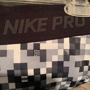 Nike Pro leggings! Brand new never worn!